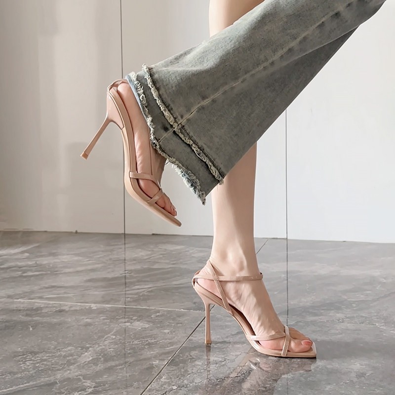 Женские босоножки-стилето на в – обзор и цена Sandal Strappy Heeled